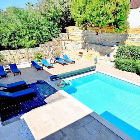 Villa Ivory Mansion